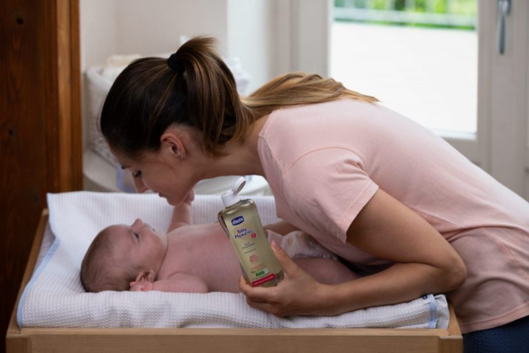 Linia kosmetyków naturalnych Baby Moments Chicco