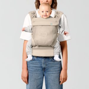 CYB_25_INT_y000_Amya_ALBE_FrontCarrying_worldFacing_Child_screen_HD (1)