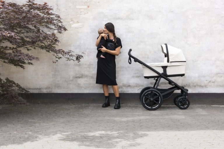 Thule prezentuje nowy wózek Thule Urban Glide 3:  gdy&nbsp;przygoda spotyka się z&nbsp;codzienną wygodą
