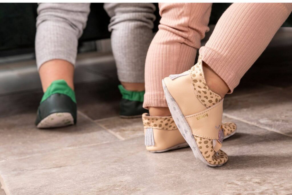 kapcie_do_przedszkola_barefoot_Bobux